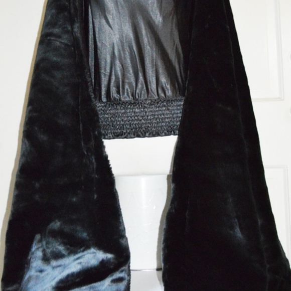 SCARF WRAP ULTRA LONG FAUX FUR VERY SOFT BLACK 8'4'' LONG x 24'' WIDE - Picture 2 of 8